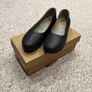 NEW Softino Asa Slip on Loafers Womens Sz EU 37 US 6 Casual Navy Comfort